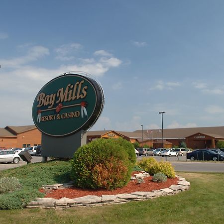 Bay Mills Resort And Casino Солт Сейнт Мери Екстериор снимка